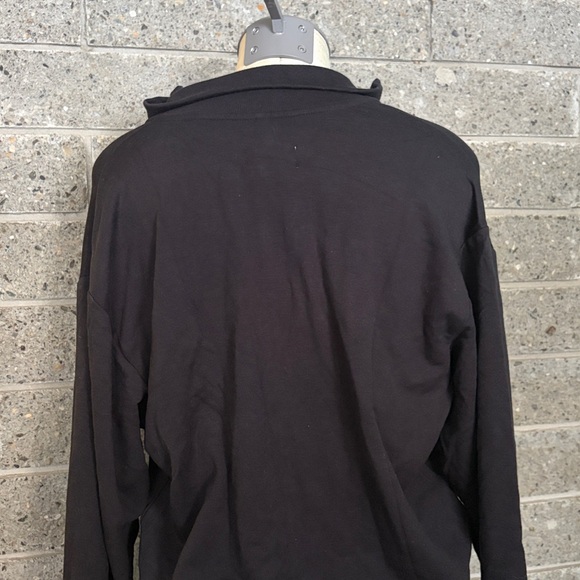 Lou and Grey Signature Soft Plush Black Half-Zip Pullover - Picture 4 of 8